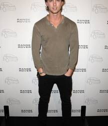 DREW VAN ACKER - AMERICAN MODEL 619bac283f777.jpg