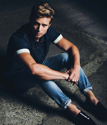 DREW VAN ACKER - AMERICAN MODEL 619bac4b062c2.jpg