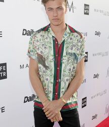 LUCKY BLUE SMITH - AMERICAN MODEL 619f91ca7bd9a.jpg