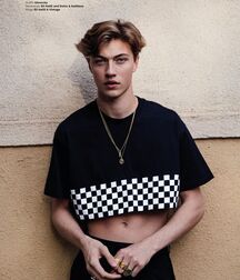 LUCKY BLUE SMITH - AMERICAN MODEL 619f91d1b2994.jpg