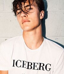 LUCKY BLUE SMITH - AMERICAN MODEL 619f920306791.jpg