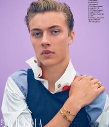 LUCKY BLUE SMITH - AMERICAN MODEL 619f924a3b339.jpg