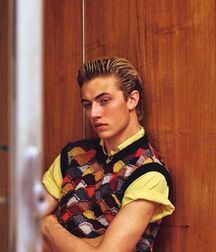 LUCKY BLUE SMITH - AMERICAN MODEL 619f92764f9b5.jpg