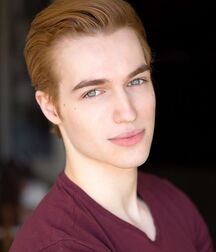 TREVOR STINES - AMERICAN MODEL 61a1a975d957a.jpg