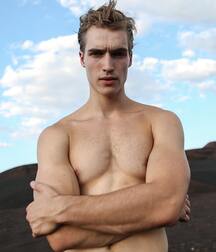 TREVOR STINES - AMERICAN MODEL 61a1a9923e2b9.jpg