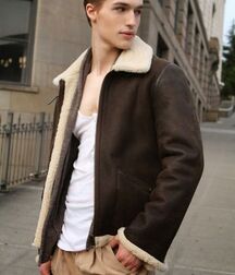 TREVOR STINES - AMERICAN MODEL 61a1a9a158309.jpg
