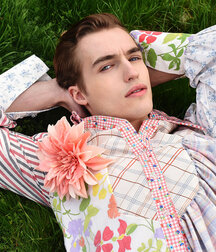 TREVOR STINES - AMERICAN MODEL 61a1a9afa7be9.jpg