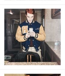 TREVOR STINES - AMERICAN MODEL 61a1a9b7c4b82.jpg