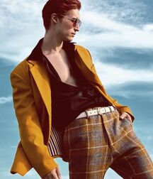 TREVOR STINES - AMERICAN MODEL 61a1a9de399be.jpg