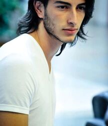SANTIAGO ARENAS HENAO - MODEL FROM COLOMBIA 61a2e8b0dee25.jpg