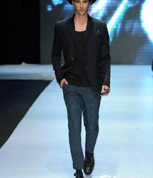 SANTIAGO ARENAS HENAO - MODEL FROM COLOMBIA 61a2e8ec4a5c2.jpg