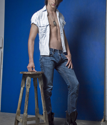 SANTIAGO ARENAS HENAO - MODEL FROM COLOMBIA 61a2e99eb8611.jpg