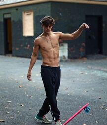 BENJAMIN (BEN) BOWERS - AMERICAN MODEL 61a4b1bcd7c1c.jpg