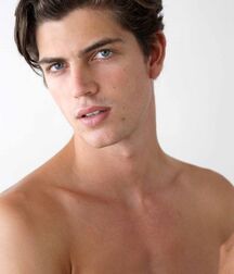 LUCAS PRADA GOES - SPANISH MODEL 61adf8eaa8f23.jpg