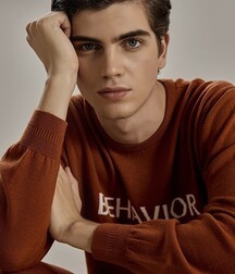LUCAS PRADA GOES - SPANISH MODEL 61adf92b27db3.jpg