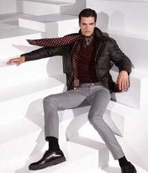 MATTHEW TERRY - AMERICAN MODEL 61b46bb43759f.jpg