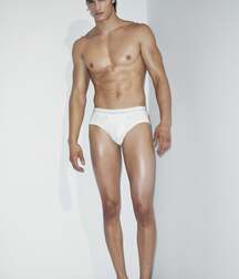 MATTHEW TERRY - AMERICAN MODEL 61b46bb7286a7.jpg