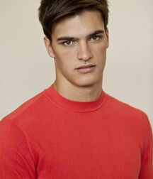 MATTHEW TERRY - AMERICAN MODEL 61b46bcde6509.jpg
