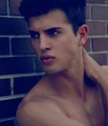HUMBERT CLOTET - SPANISH MALE MODEL 61b5a30bc7a5f.jpg