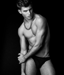 HUMBERT CLOTET - SPANISH MALE MODEL 61b5a33d64fb9.jpg