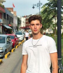 THOMAS ROSSIER - SWISS MODEL 61b612b934081.jpg