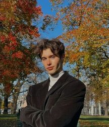 THOMAS ROSSIER - SWISS MODEL 61b612c1e9291.jpg