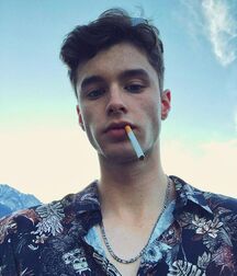THOMAS ROSSIER - SWISS MODEL 61b61315cfa13.jpg