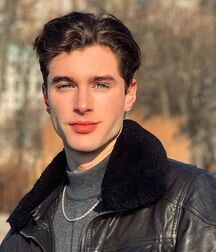 THOMAS ROSSIER - SWISS MODEL 61b61334c0c85.jpg