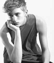 DOMINIK SADOCH - POLISH TOP MODEL 61b820b72043c.jpg
