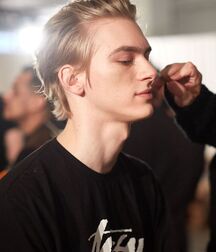 DOMINIK SADOCH - POLISH TOP MODEL 61b820bf9de65.jpg