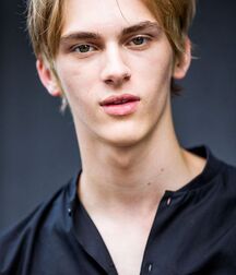 DOMINIK SADOCH - POLISH TOP MODEL 61b820e22094d.jpg