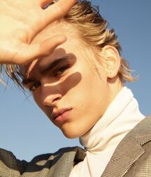 DOMINIK SADOCH - POLISH TOP MODEL 61b8210281986.jpg
