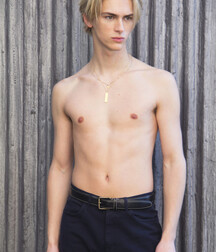 DOMINIK SADOCH - POLISH TOP MODEL 61b82135f14ce.jpg