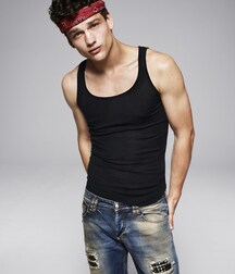 SIMON NESSMAN - CANADIAN FASHION MODEL 61bcad6ba8dc6.jpg