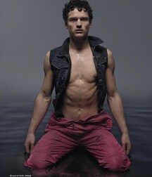 SIMON NESSMAN - CANADIAN FASHION MODEL 61bcade71dbd8.jpg
