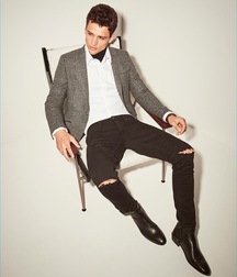 SIMON NESSMAN - CANADIAN FASHION MODEL 61bcae0460b83.jpg