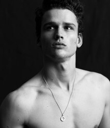 SIMON NESSMAN - CANADIAN FASHION MODEL 61bcae438158a.jpg