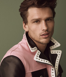 SIMON NESSMAN - CANADIAN FASHION MODEL 61bcae6a358c8.jpg