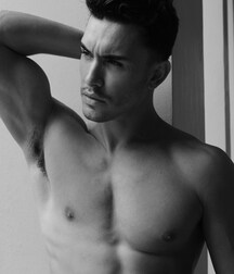 DANIEL BENJAMIN - BRAZILIAN MALE MODEL 61bd2fe0973ff.jpg