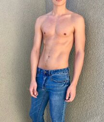 LEVI MCLEOD - TOP MODEL 61bdaaec86cc7.jpg