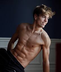 LÉOPOLD DUTREY - FRENCH MODEL 61c1d39eb6338.jpg