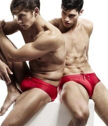 SAM WAY - UK MALE MODEL 61c9bce431ac6.jpg