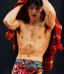 SAM WAY - UK MALE MODEL 61c9bcea31d19.jpg