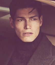 SAM WAY - UK MALE MODEL 61c9bd254a702.jpg