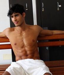 FABIO MARRA - ITALIAN MODEL TWINK TUBE 61da8bc3da75b.jpg