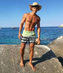 FABIO MARRA - ITALIAN MODEL TWINK TUBE 61da8bffead11.jpg