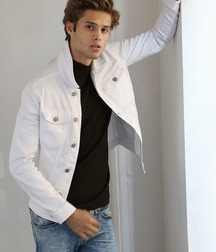BRYCE ALAKAI DETTLOFF - AMERICAN MODEL 61e26bf2228ef.jpg
