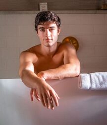 KEITH LAUE - AMERICAN MODEL 61e26dbe8c8ec.jpg