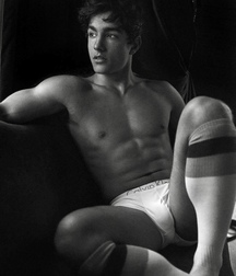 KEITH LAUE - AMERICAN MODEL 61e26dd41d9e9.jpeg