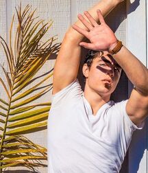 KEITH LAUE - AMERICAN MODEL 61e26e29850d3.jpg